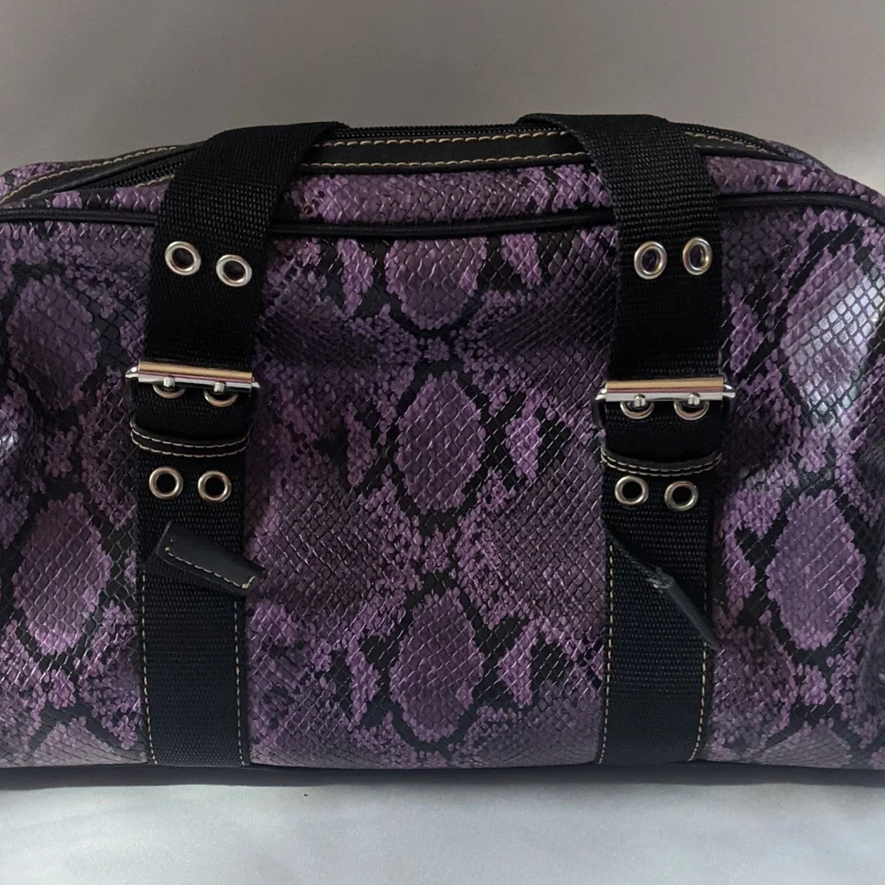 Nine West Purse & Accessories - Picture 3 of 12